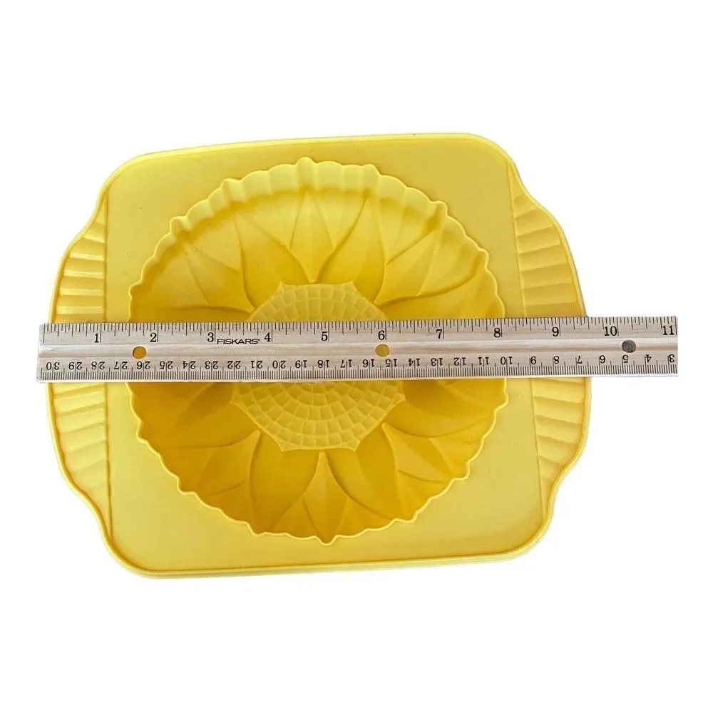 Sunflower Soft Mold Nonstick Pastry Cake Baking Pan